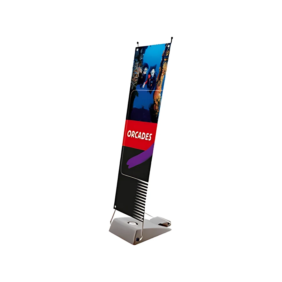 Display de exterior Orcades con base rellenable de agua o arena para lona