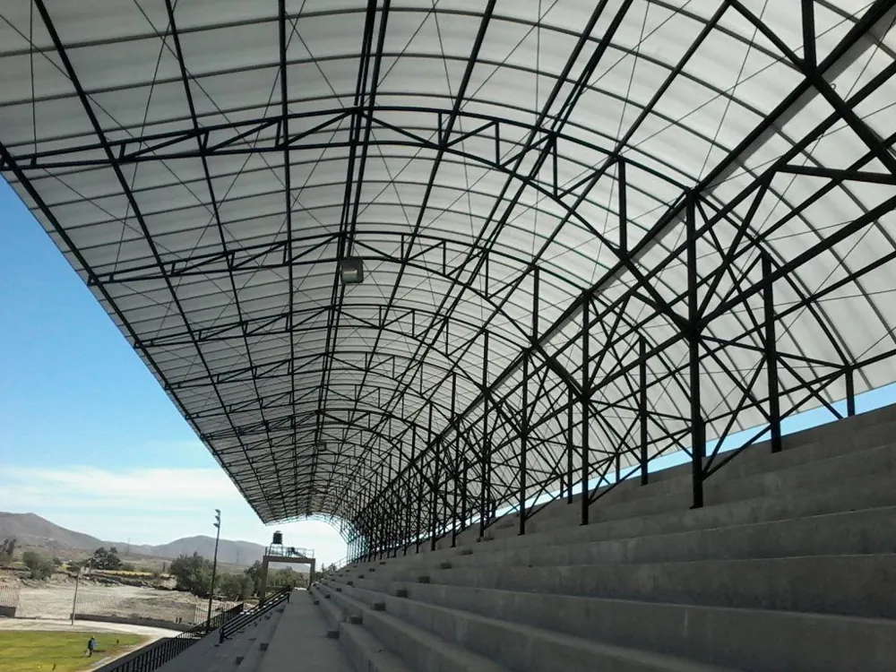 Plancha de policarbonato compacto para protecciones y resguardos industriales