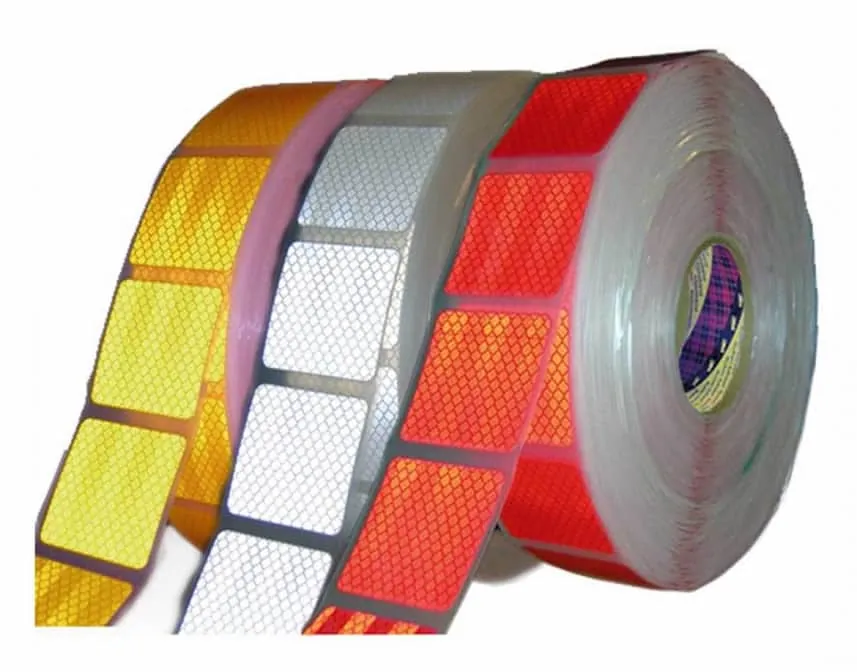 Vinilo reflectante homologado para camiones y señalización